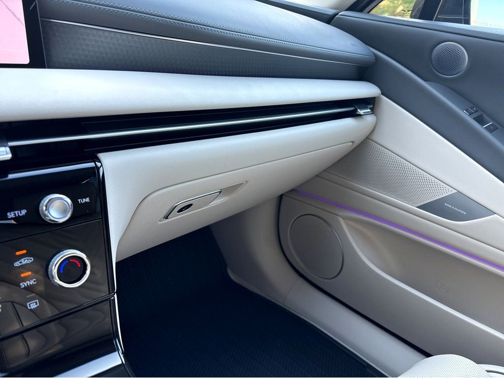 2026 Genesis G80 2.5T Sport Prestige