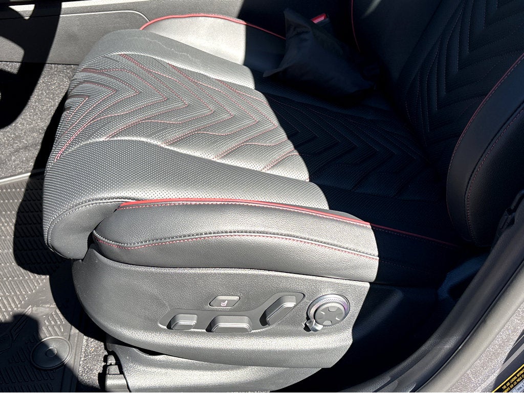 2026 Genesis G80 2.5T Sport Prestige