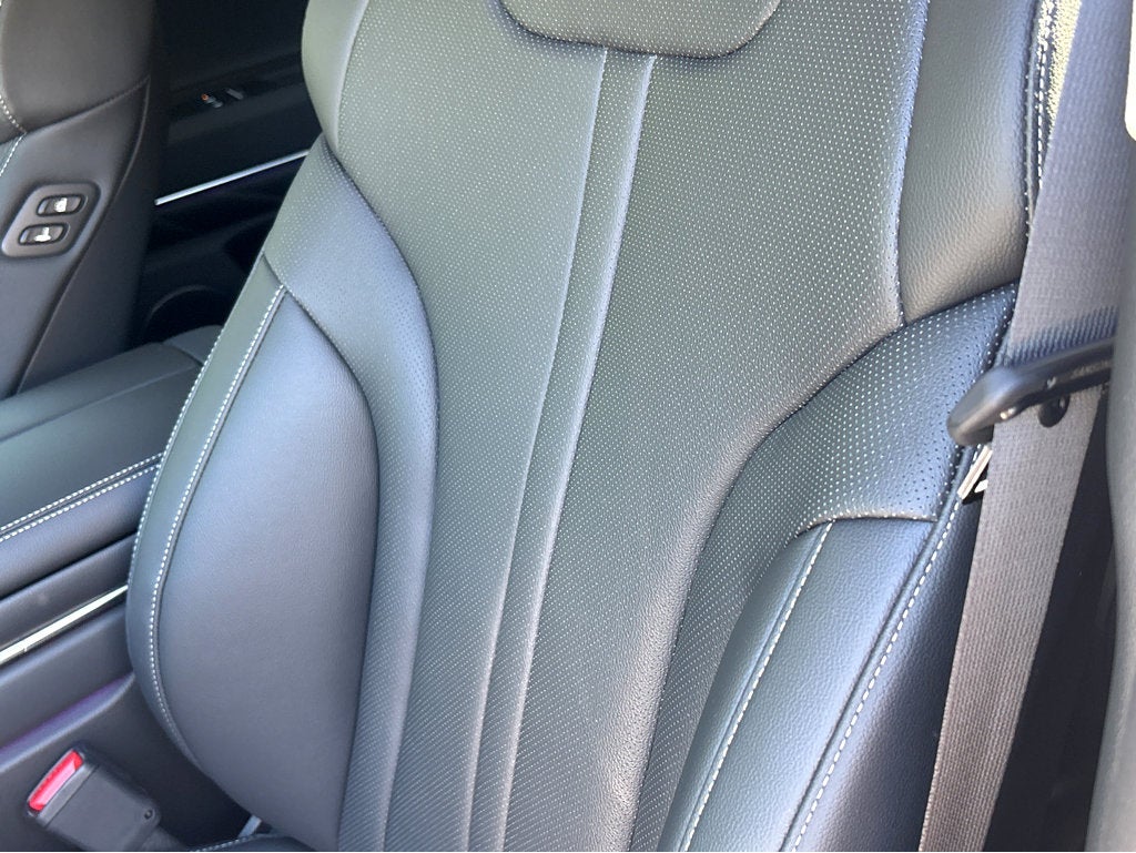 2026 Genesis GV80 2.5T