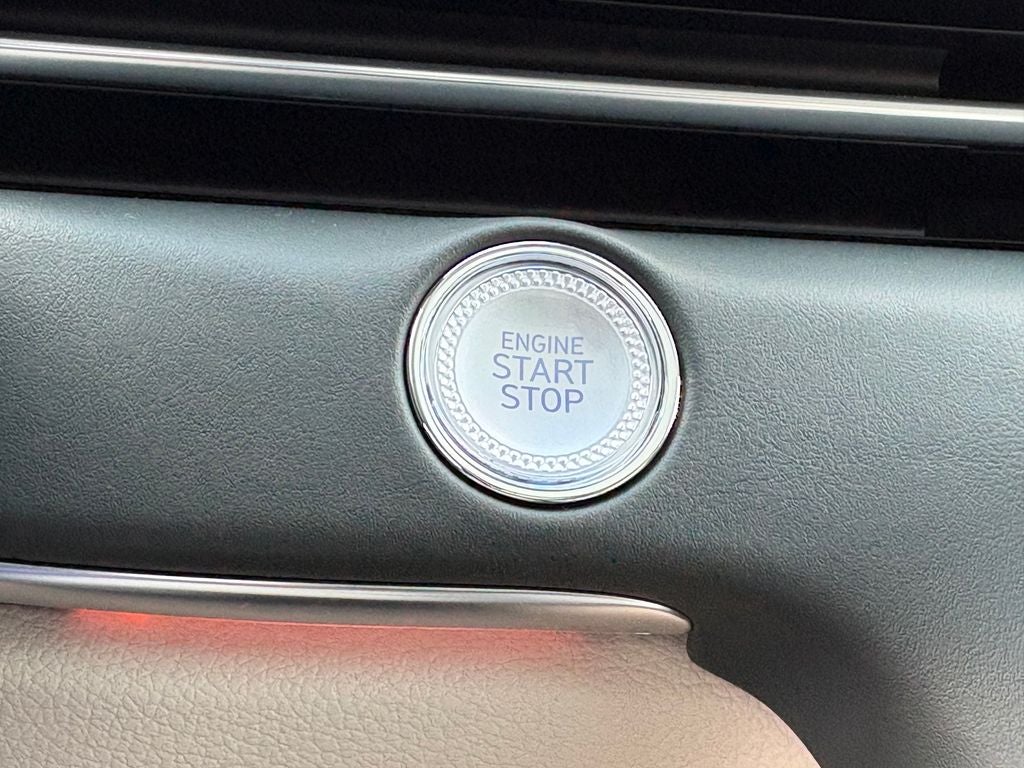 2027 Genesis GV80 2.5T Prestige