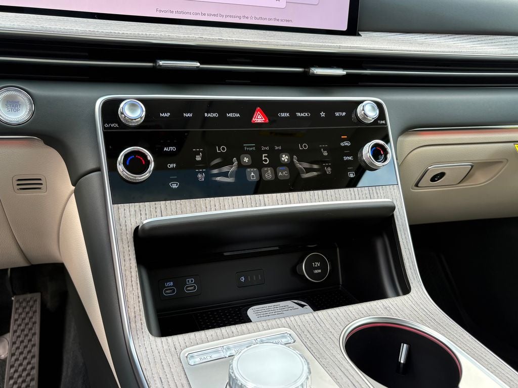 2027 Genesis GV80 2.5T Prestige