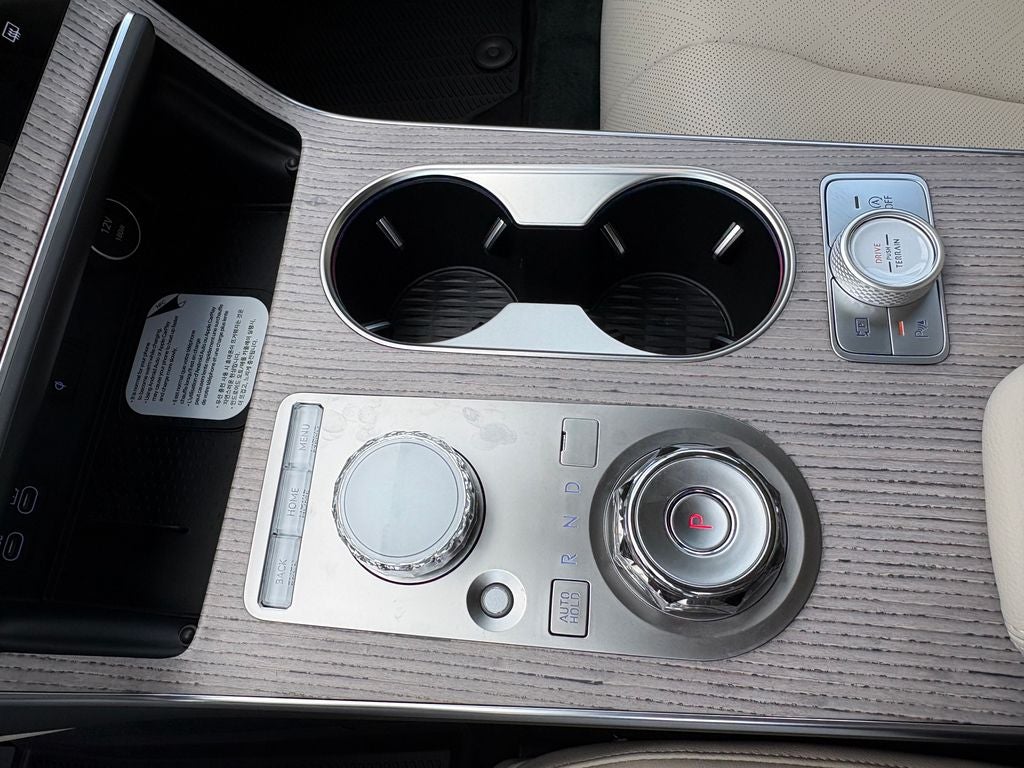 2027 Genesis GV80 2.5T Prestige