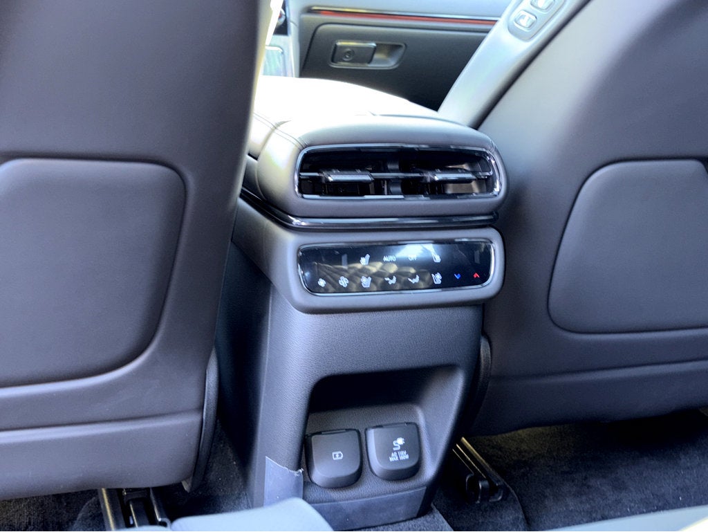 2026 Genesis GV80 Prestige Black