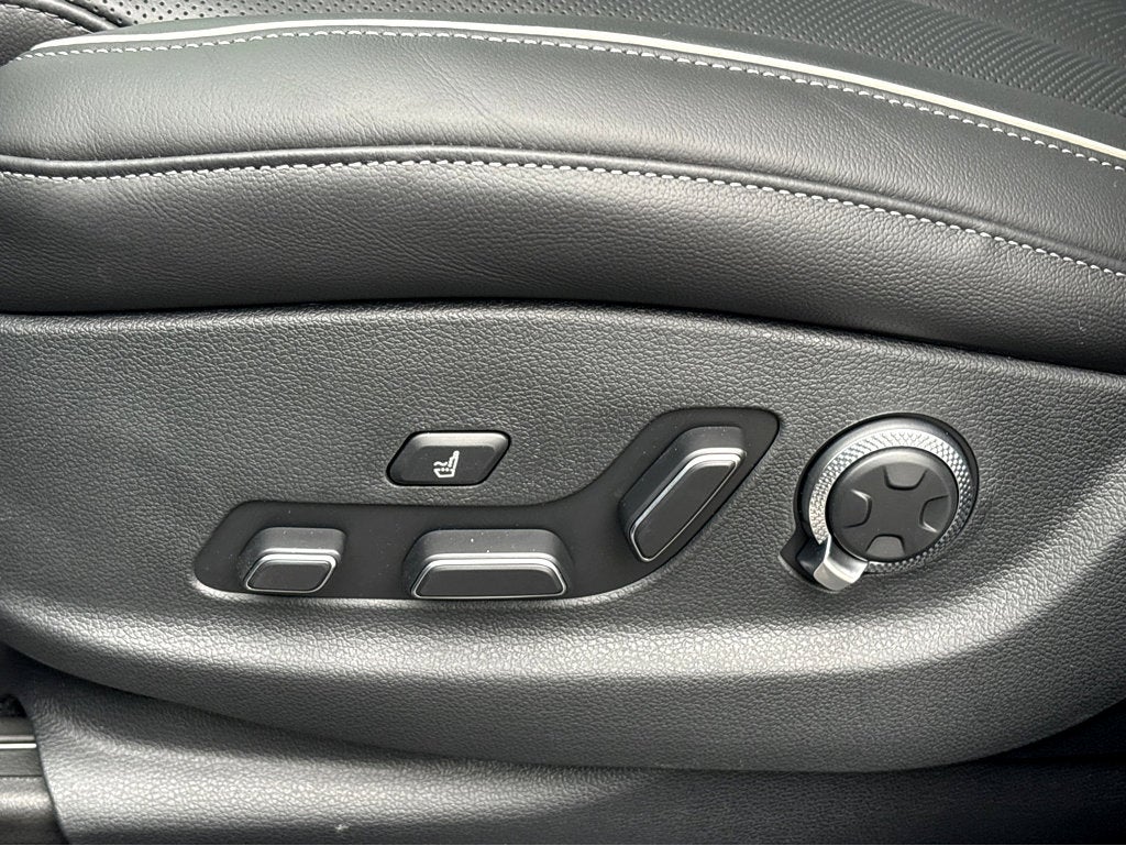 2026 Genesis GV80 Advanced