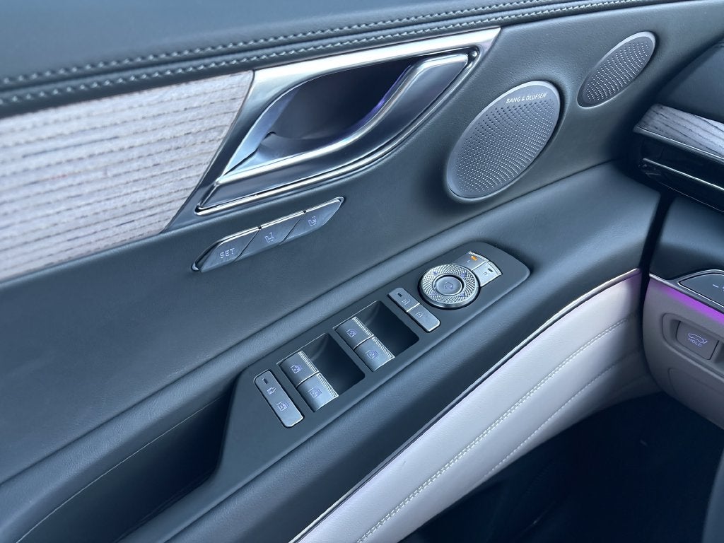 2027 Genesis GV80 3.5T Prestige