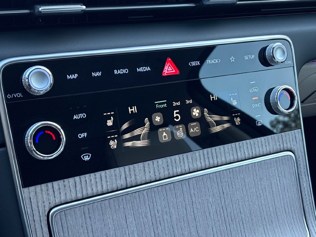 2027 Genesis GV80 3.5T Prestige