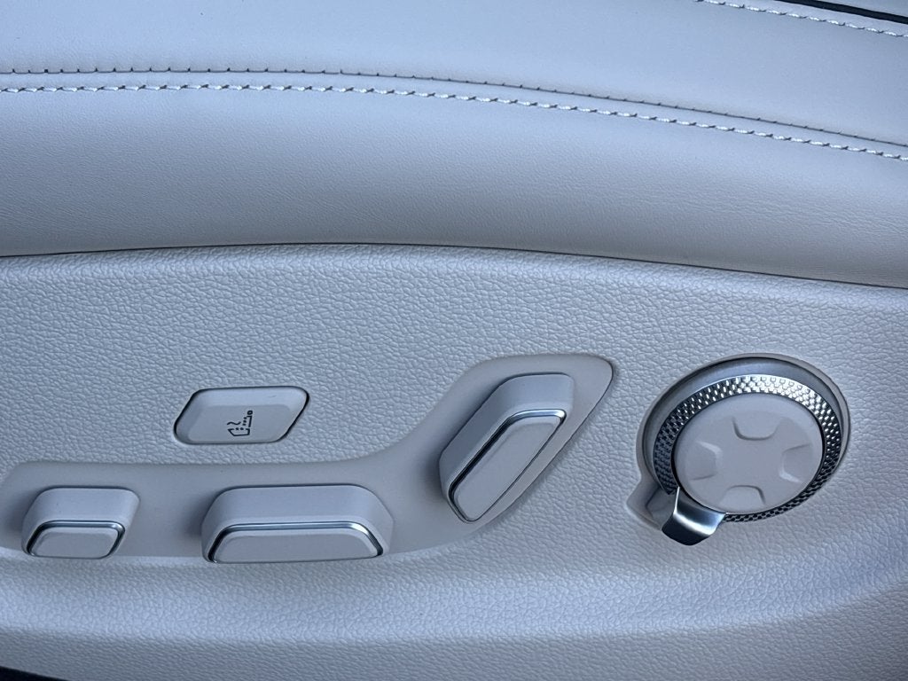 2027 Genesis GV80 3.5T Prestige