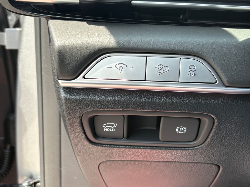 2027 Genesis GV80 2.5T