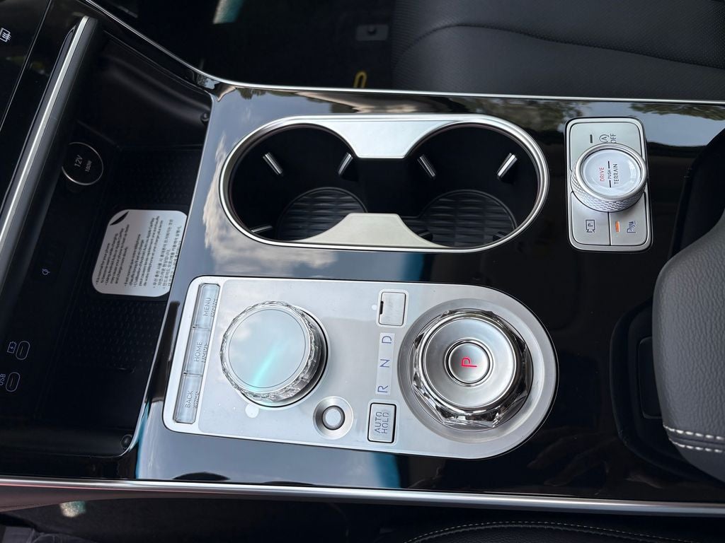 2027 Genesis GV80 2.5T