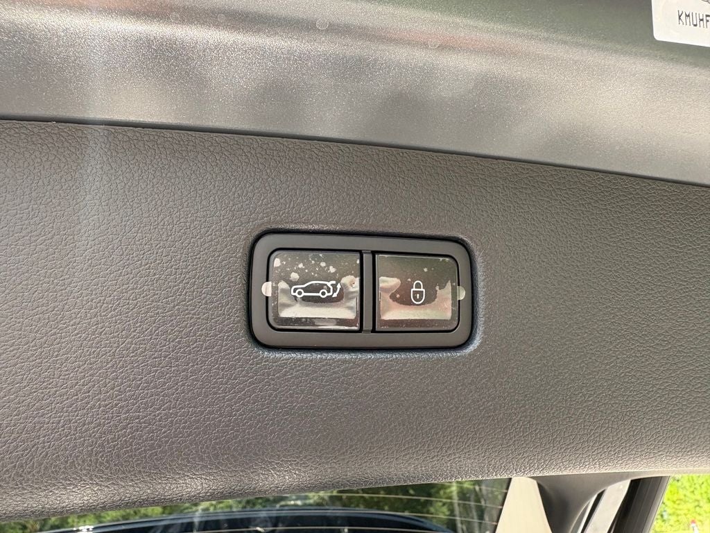 2027 Genesis GV80 2.5T