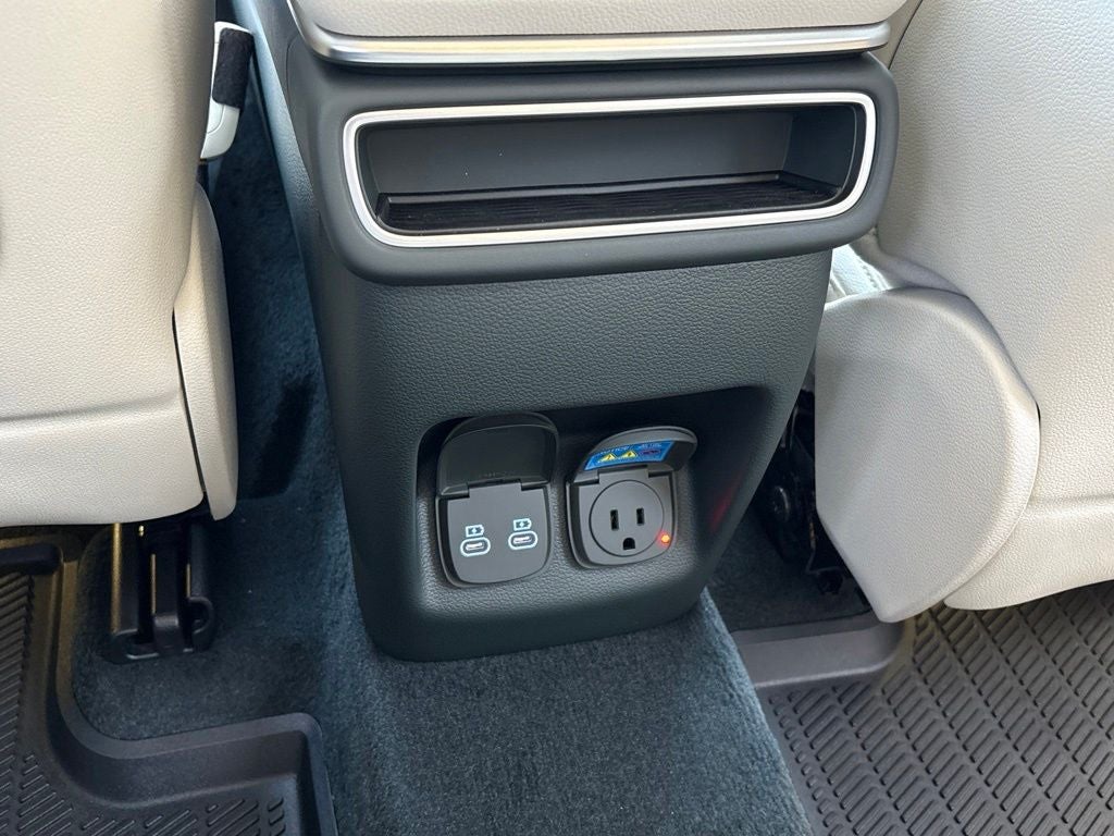 2027 Genesis GV80 2.5T Select