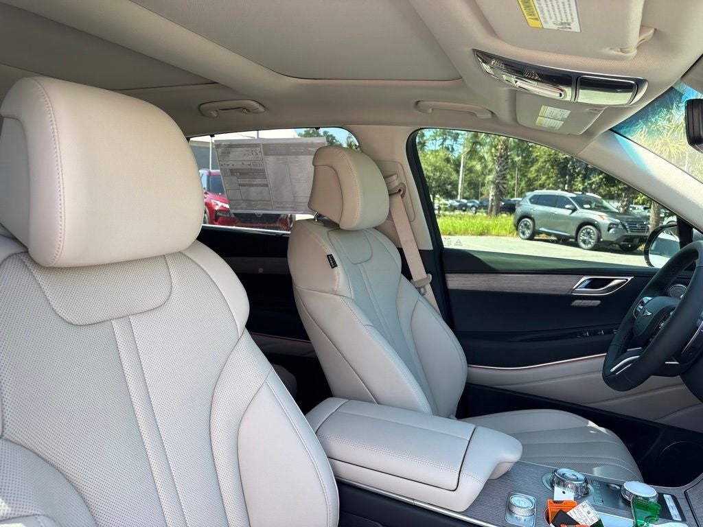 2027 Genesis GV80 2.5T Select