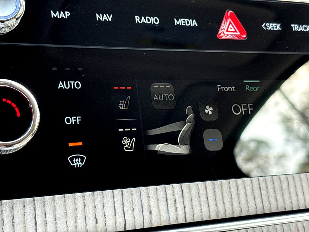 2026 Genesis GV80 Select