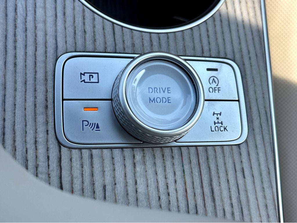 2026 Genesis GV80 Select