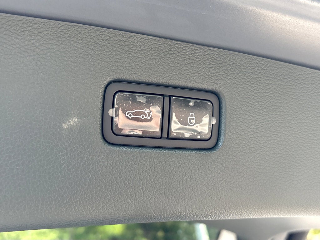 2026 Genesis GV80 Select