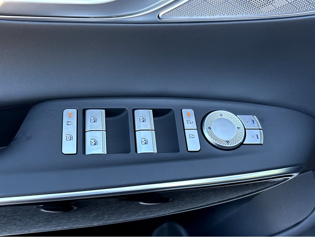 2026 Genesis GV70 2.5T