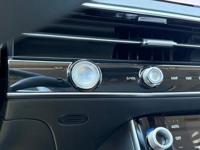 2027 Genesis GV70 2.5T Select