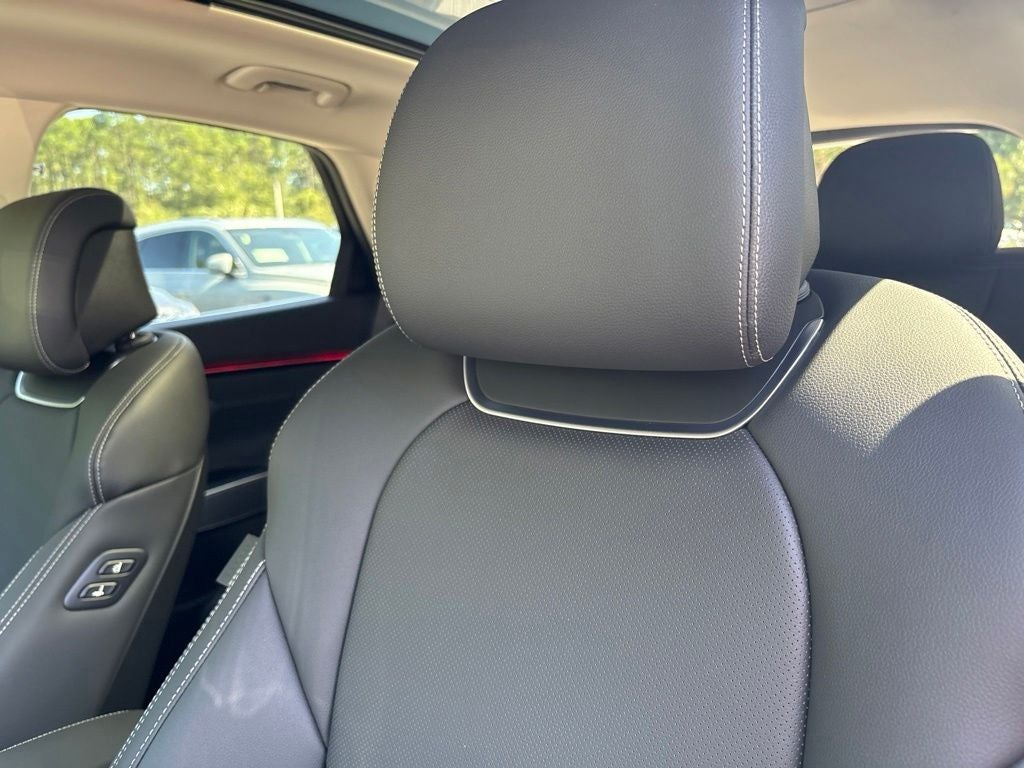 2027 Genesis GV70 2.5T Select