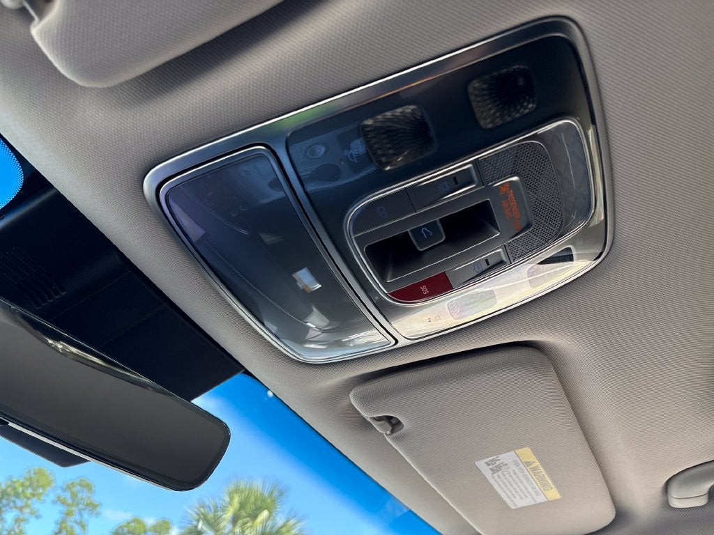 2027 Genesis GV70 2.5T Select