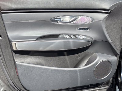 2027 Genesis GV70 2.5T Select