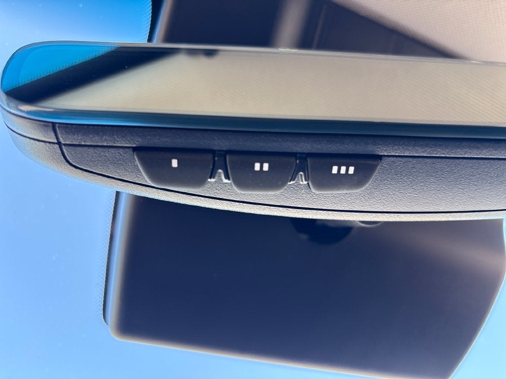 2027 Genesis GV70 2.5T Select