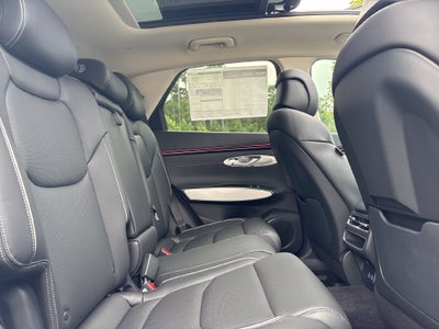 2027 Genesis GV70 2.5T Advanced