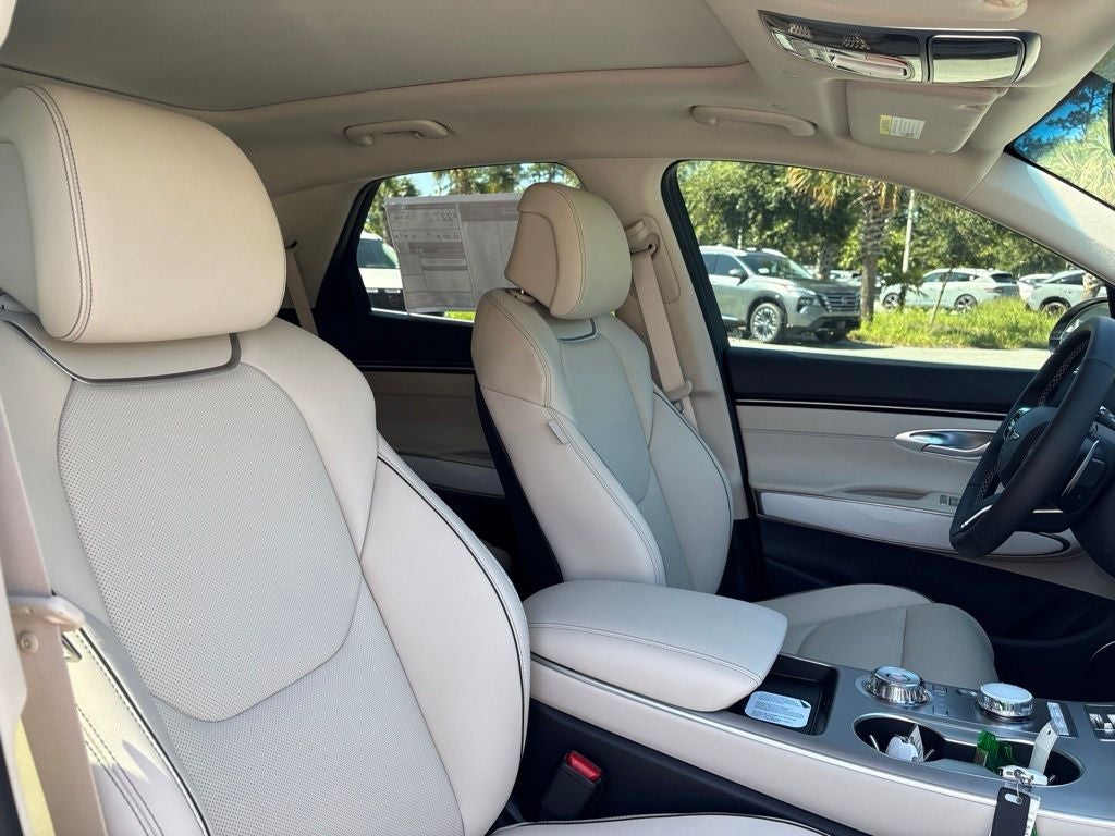 2027 Genesis GV70 2.5T Advanced