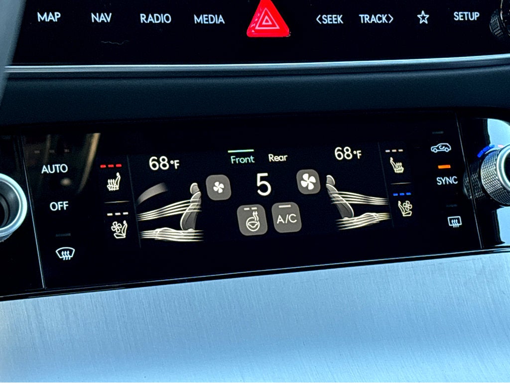 2026 Genesis GV70 3.5T Sport Advanced