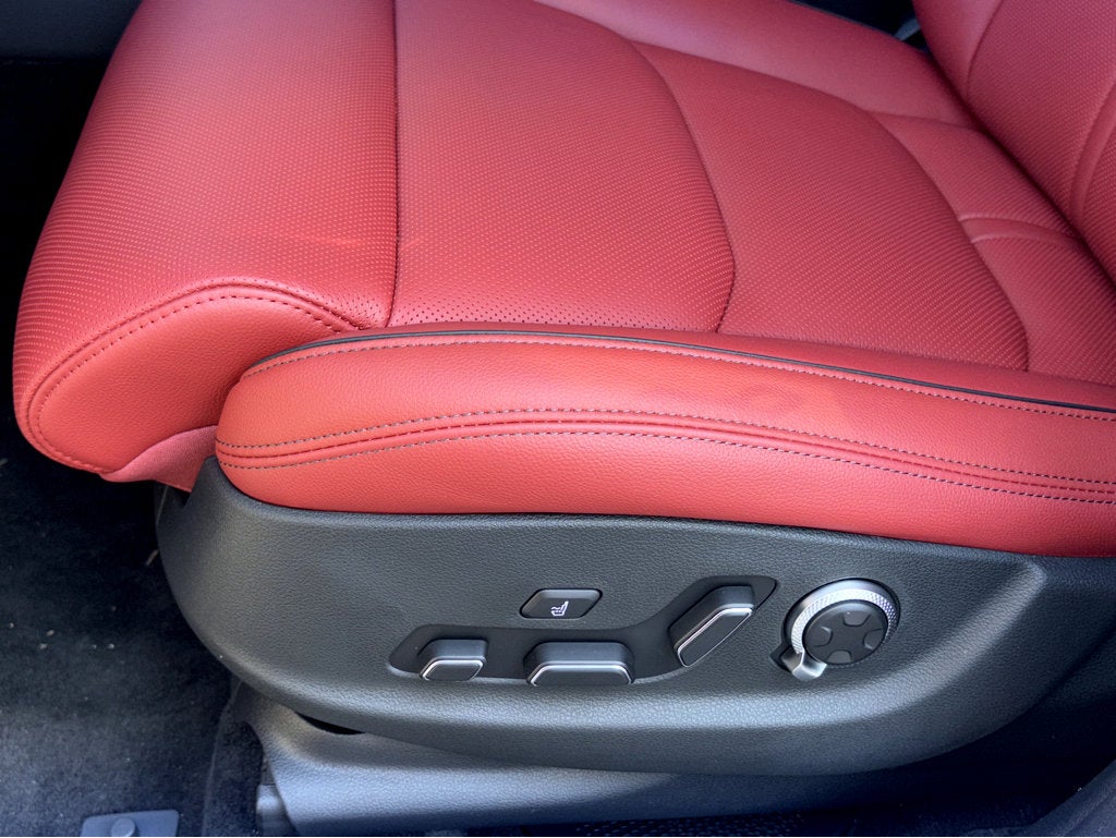 2026 Genesis GV70 3.5T Sport Advanced