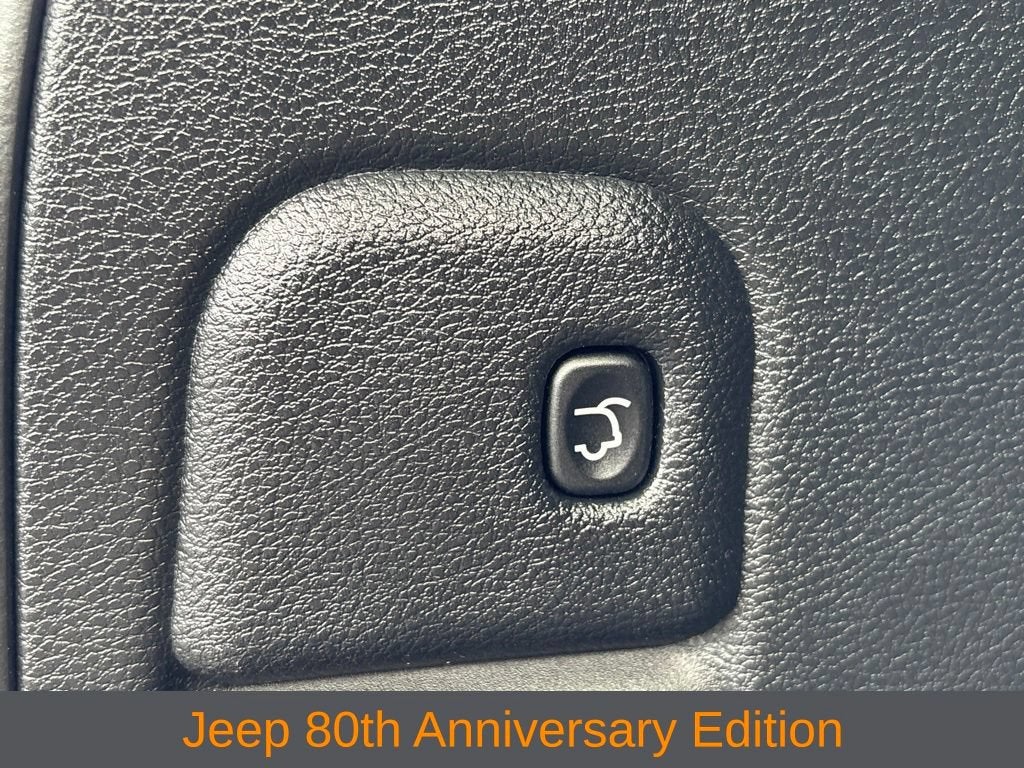 2021 Jeep Grand Cherokee 80th Anniversary