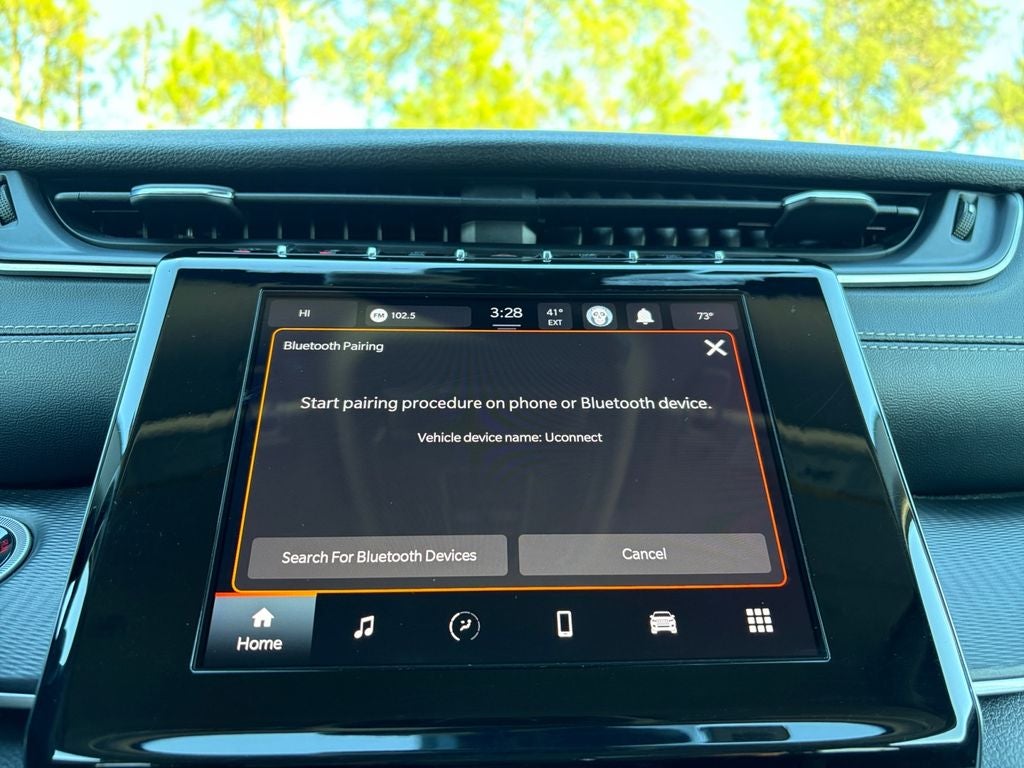 2023 Jeep Grand Cherokee L Laredo