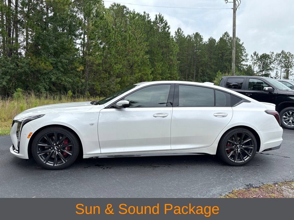 2025 Cadillac CT5 Sport