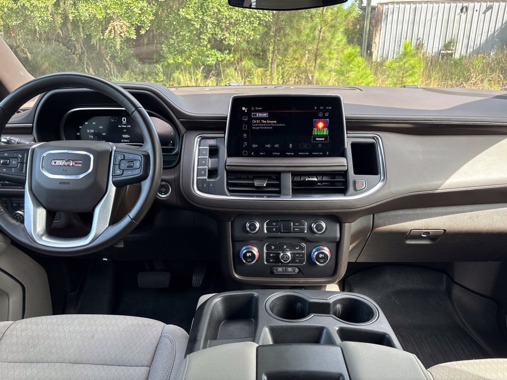2023 GMC Yukon XL SLE