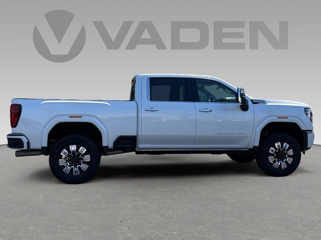 2025 GMC Sierra 2500 HD Denali