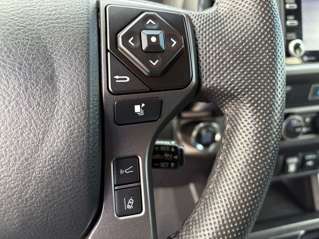 2022 Toyota Tacoma 4WD SR