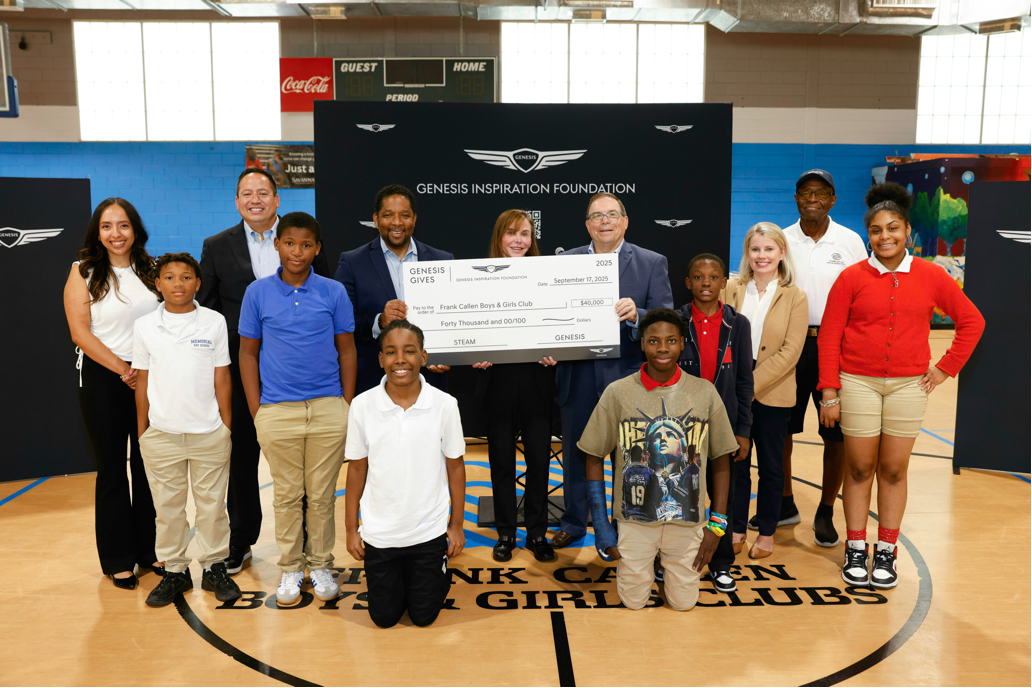 Jane Vaden Thacher check presentation